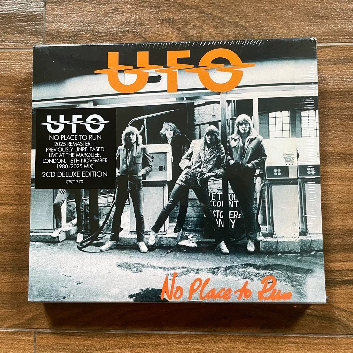 UFO No Place To Run 2025 Remas - Audio Music Live ulasan dan harga